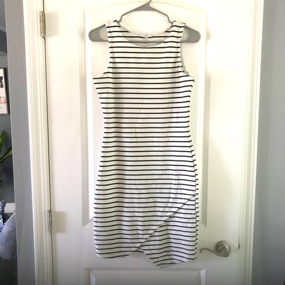 Iris stripped dress